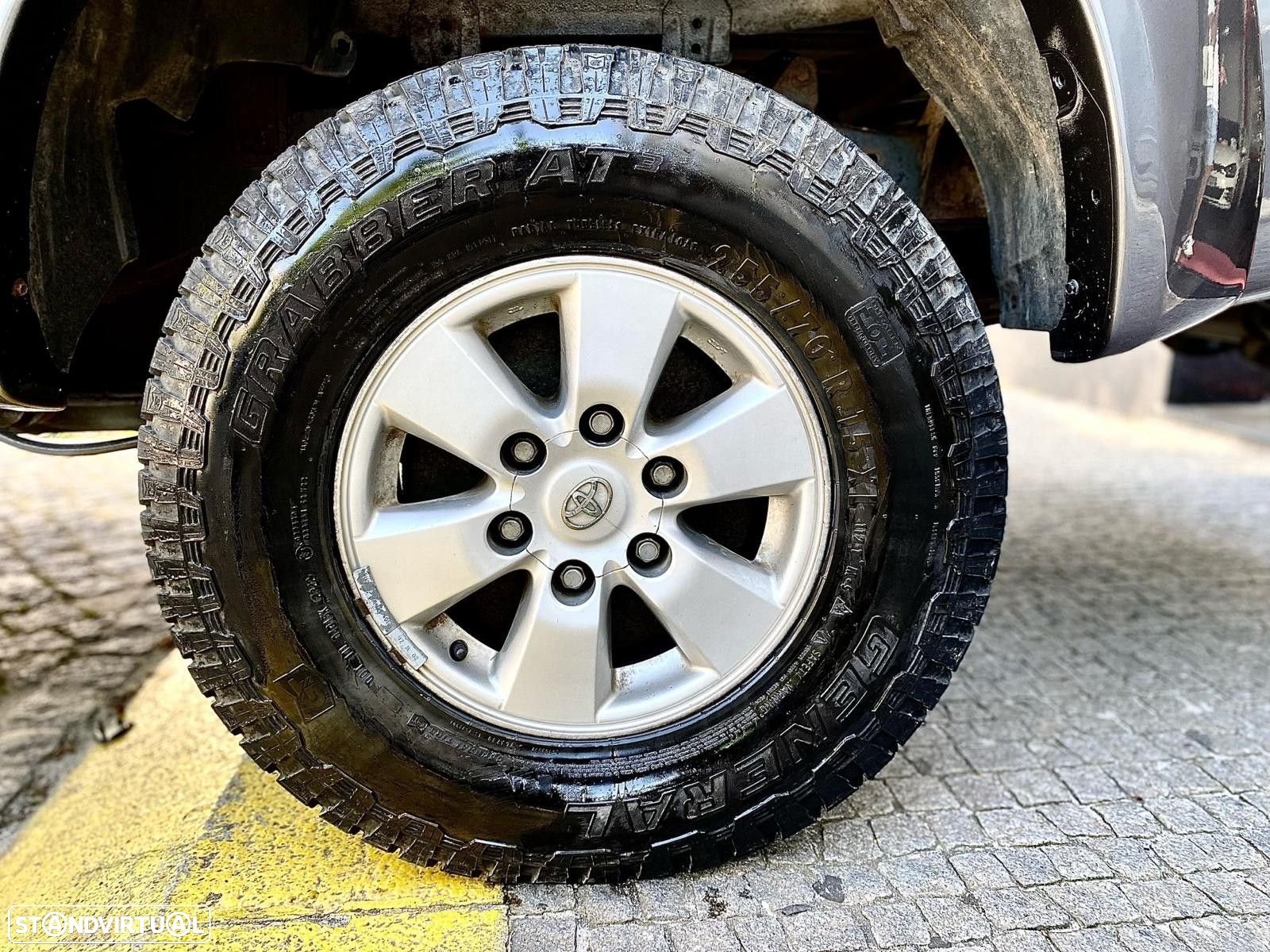 Toyota Hilux 2.5 D-4D 4WD CE - 15