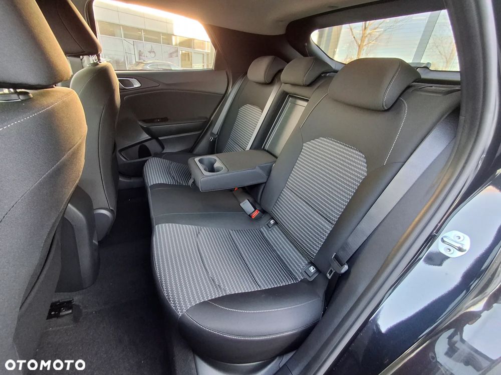 Kia XCeed 1.5 T-GDI M - 20