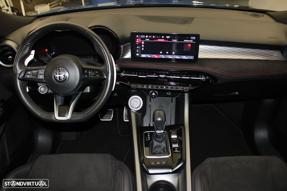 Alfa Romeo Tonale 1.3 Plug-In Hybrid Veloce e-AWD - 9