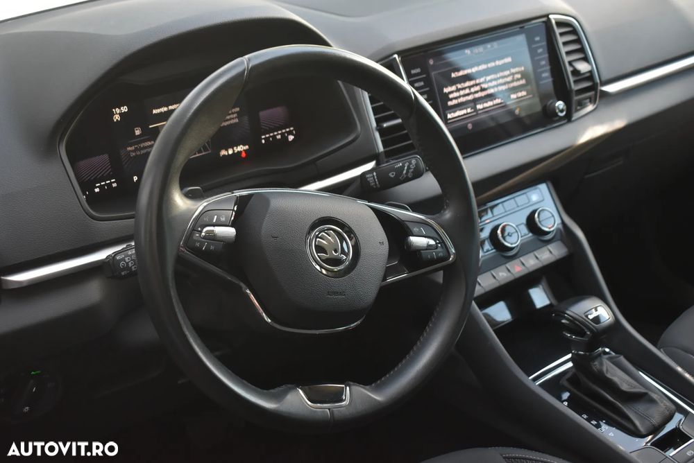 SKODA Karoq 2023 — imagine 10