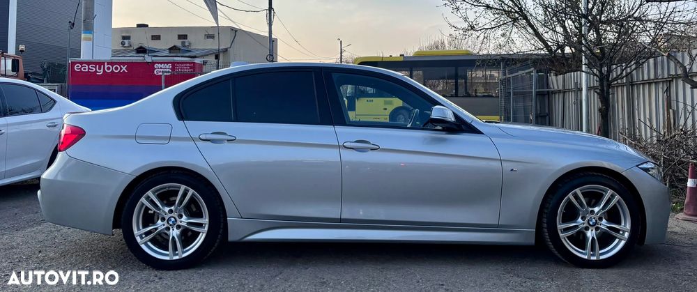 BMW Seria 3 320i Aut. M Sport - 13