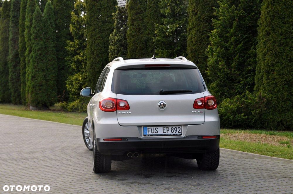 Volkswagen Tiguan - 15