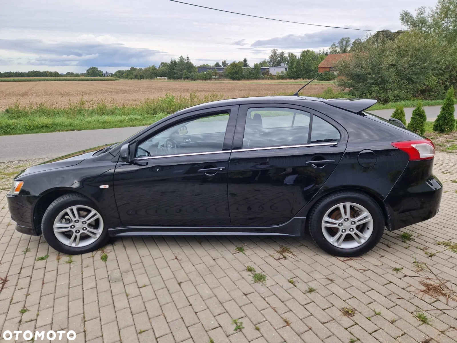 Mitsubishi Lancer - 6