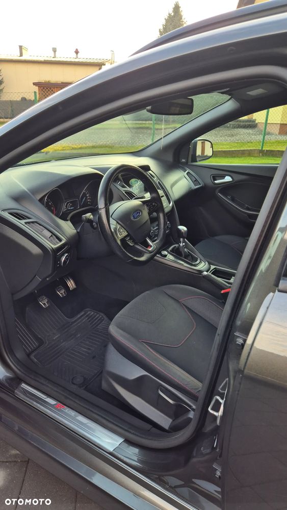 Ford Focus 1.0 EcoBoost ST-Line Red ASS - 7