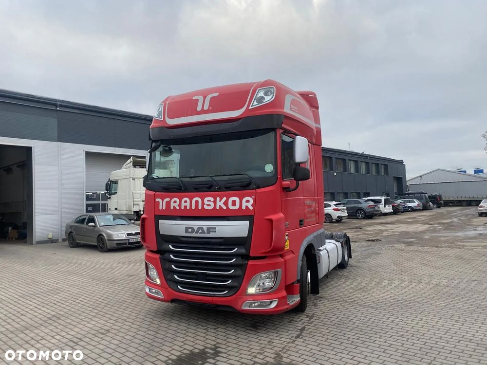 DAF DAF XF106 460 Super Space Cab - 2