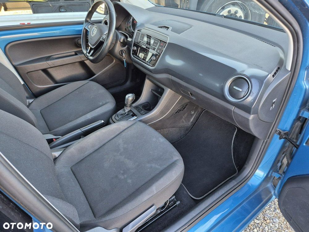 Volkswagen up! - 14