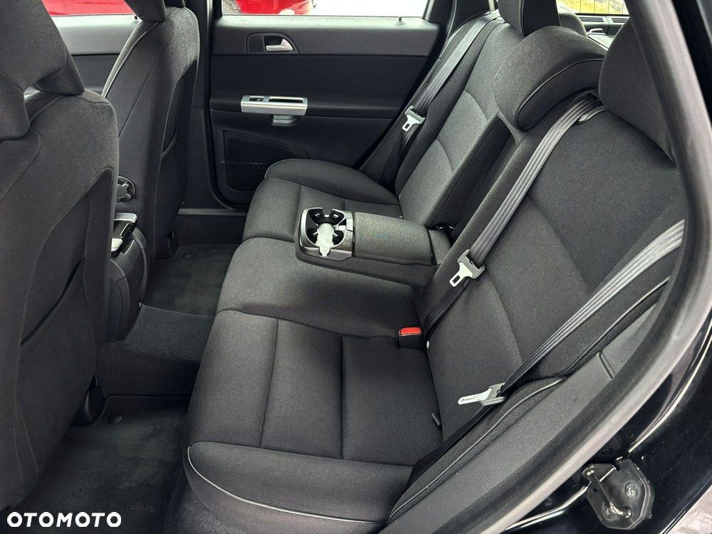 Volvo V50 - 23