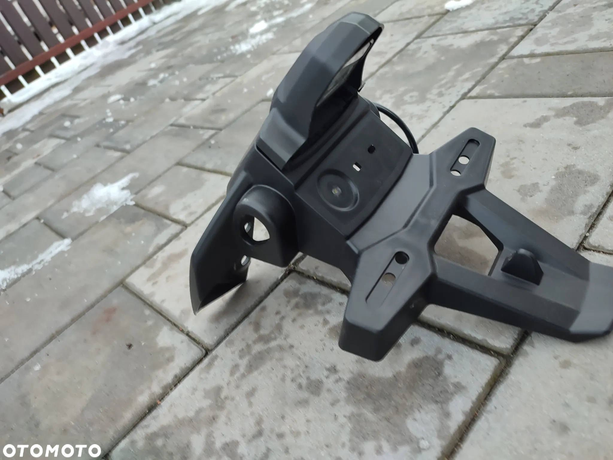 Mocowanie tablicy rejestracyjnej, podświetlanie tablicy, ogon Yamaha MT 09 - 2