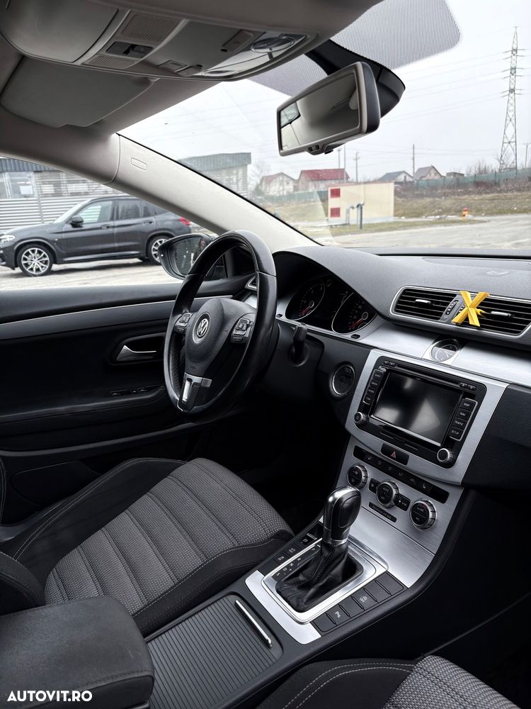 Volkswagen Passat CC - 10