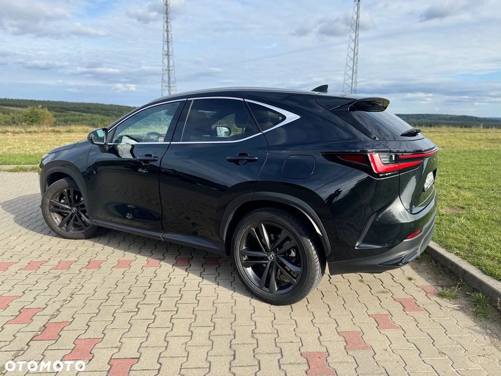 Lexus NX 350h Prestige AWD - 4