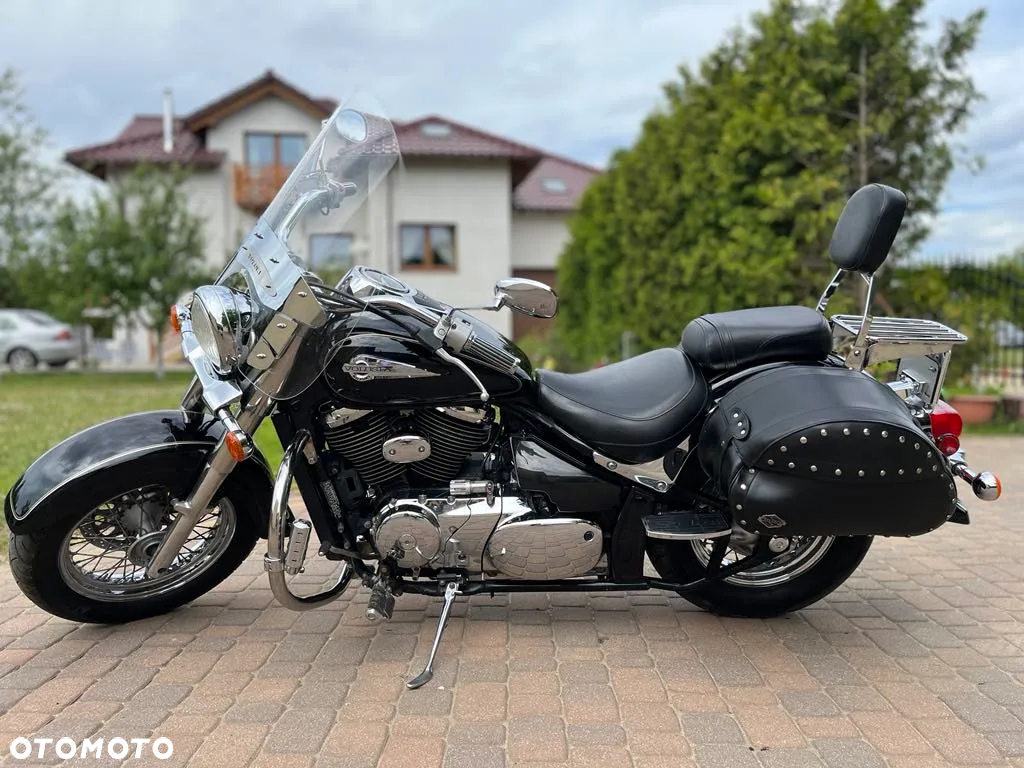 Suzuki VL 800 Volusia - 13