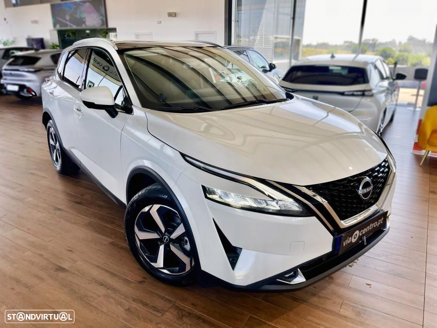 Nissan Qashqai 1.3 DIG-T N-Connecta LED+SKY - 3