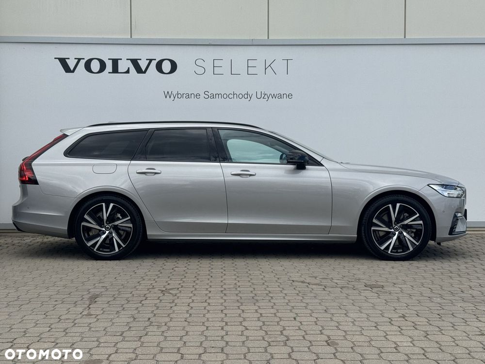Volvo V90 T6 AWD Plug-In Hybrid Plus Dark - 8