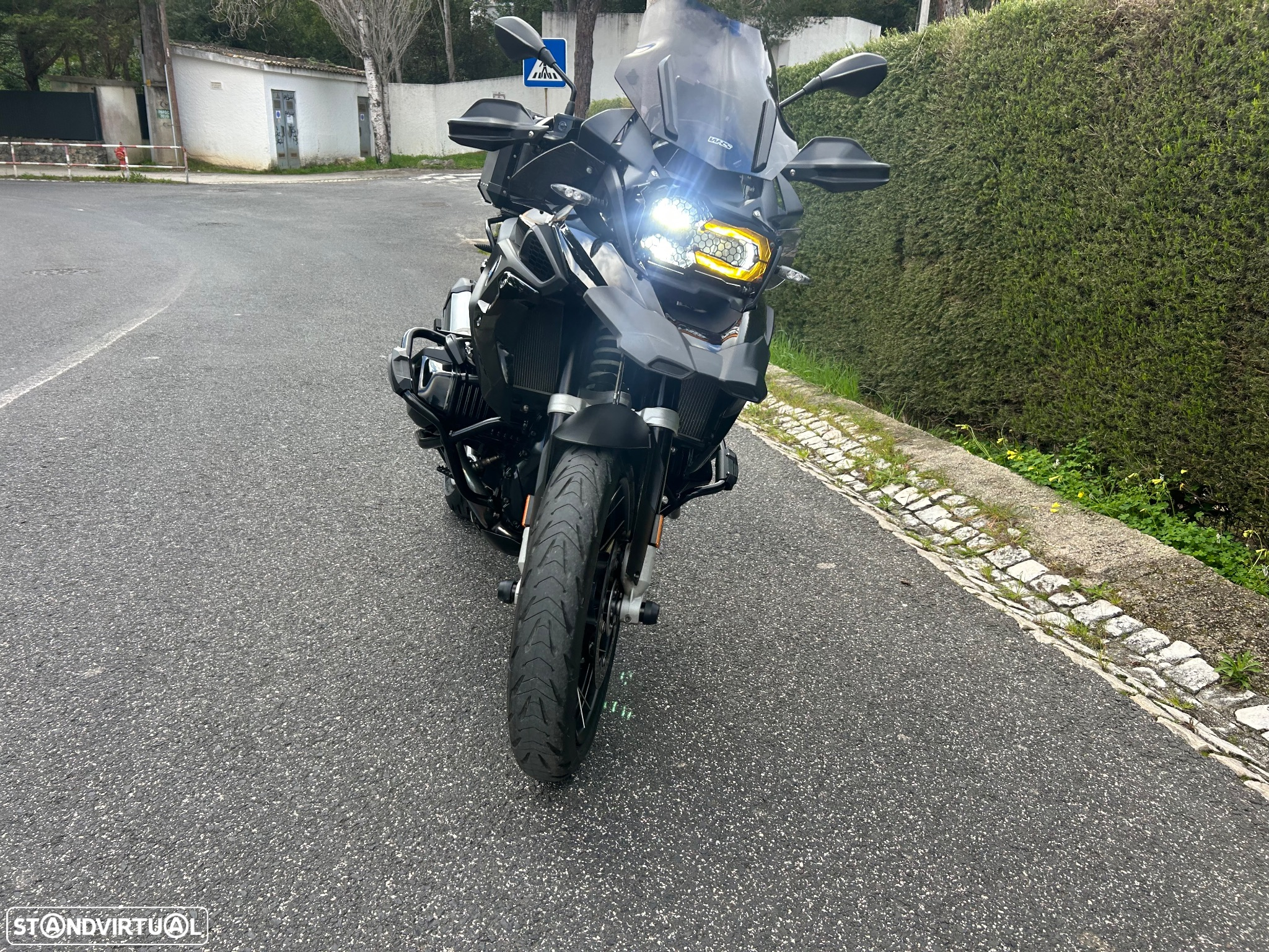 BMW R 1250 GS Exclusive Versão Low - 27