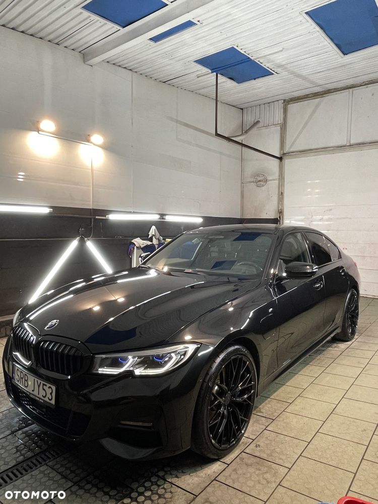 BMW Seria 3 330e M Sport sport - 9