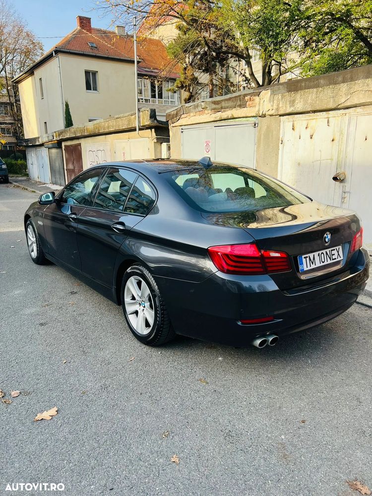 BMW Seria 5 525d xDrive AT - 7