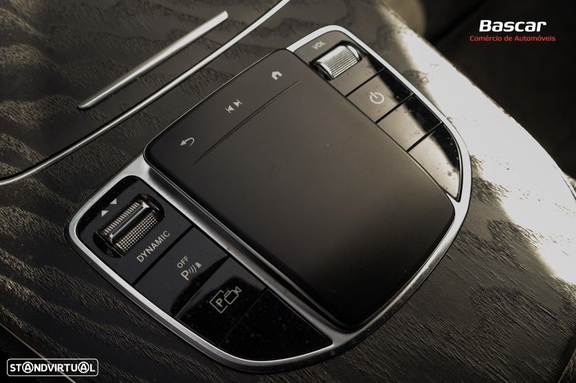 Mercedes-Benz E 300 de AMG Line - 52