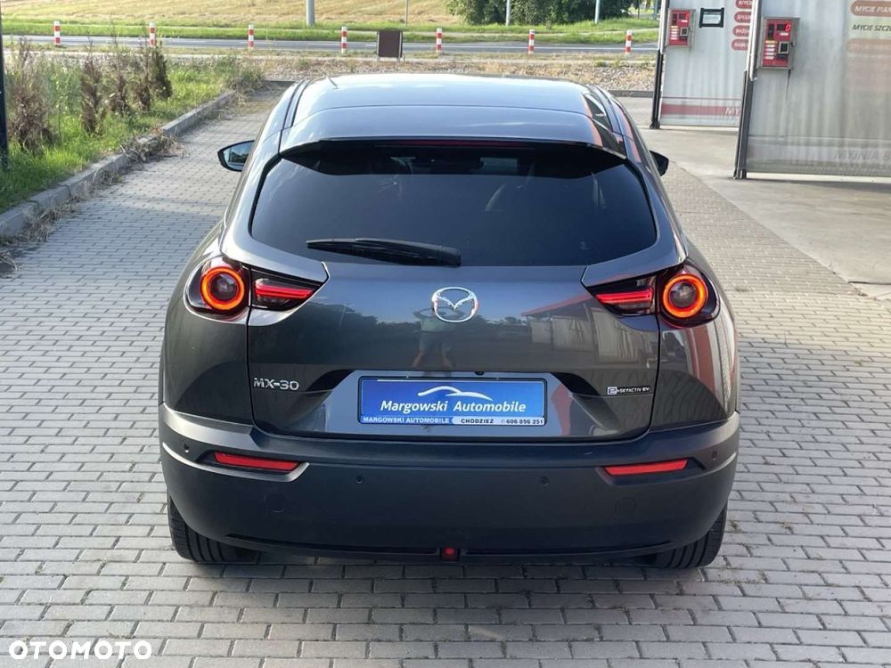 Mazda MX-30 - 15