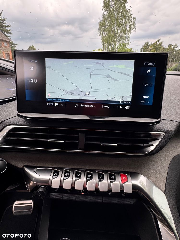 Peugeot 3008 BlueHDi 130 Stop & Start EAT8 GT Pack - 26