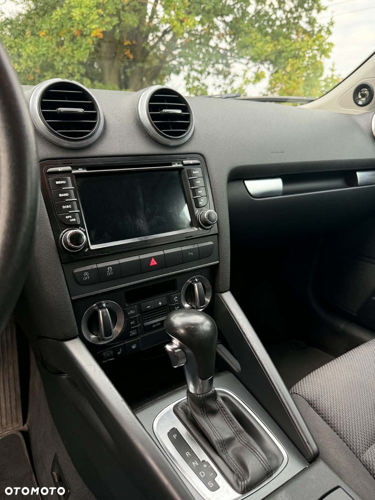 Audi A3 Sportback 1.4 TFSI Attraction S tronic - 19