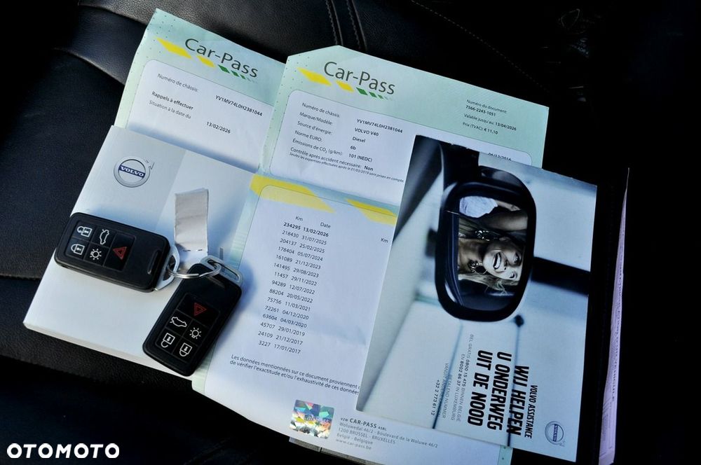 Volvo V40 D2 Geartronic Inscription - 36