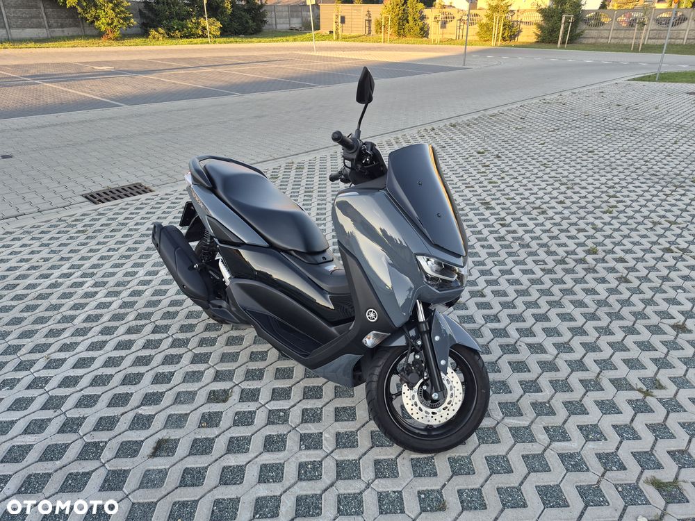Yamaha NMAX - 1