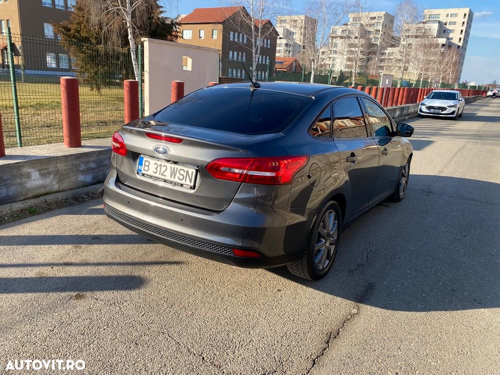 Ford Focus - 3
