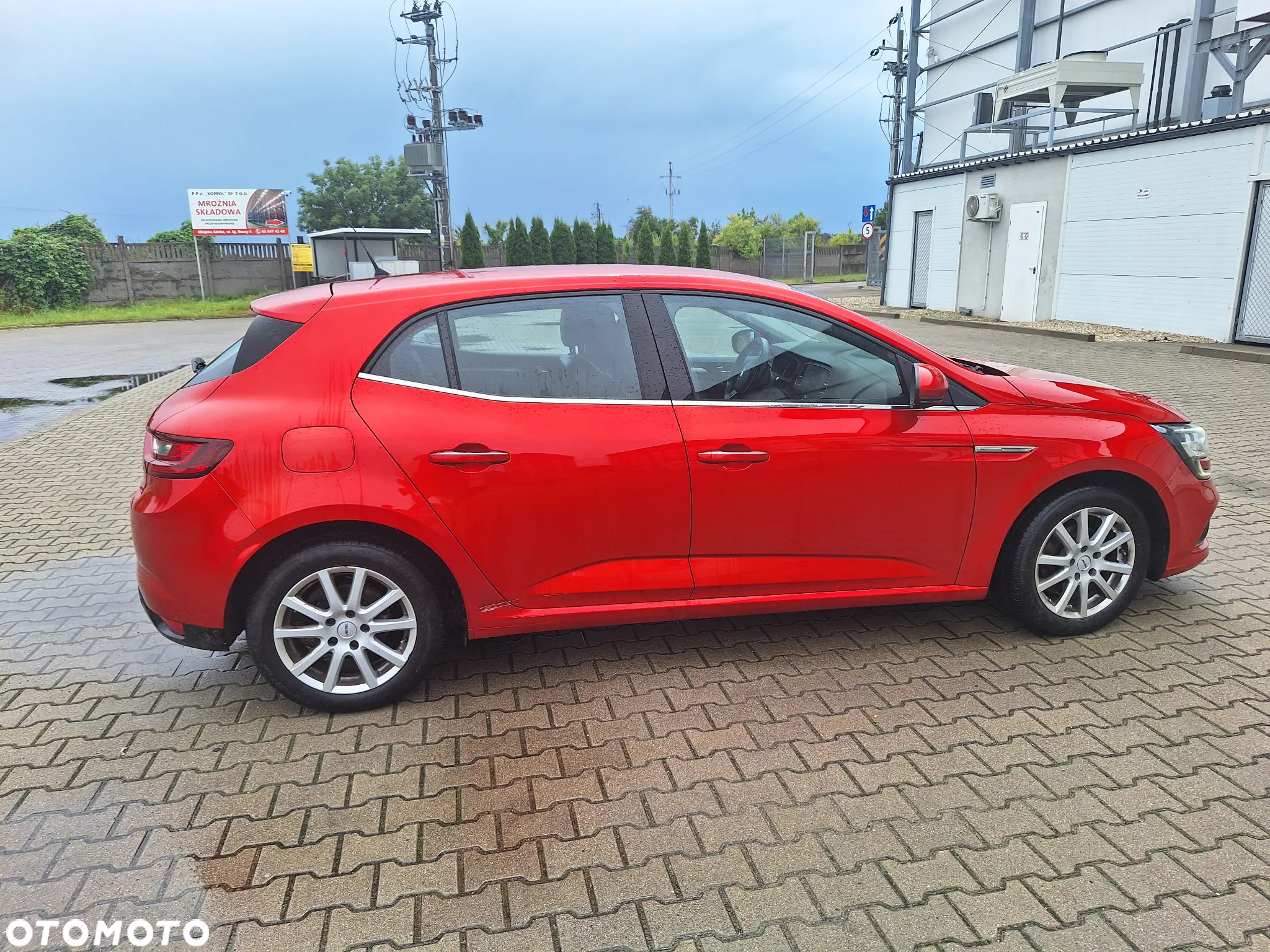 Renault Megane ENERGY TCe 100 INTENS - 4
