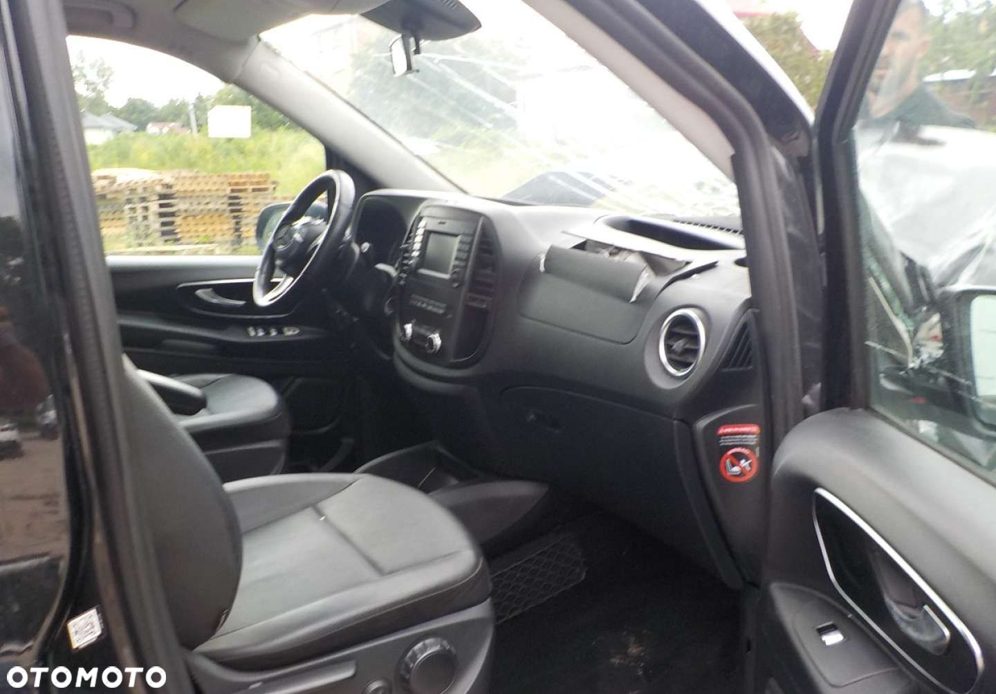 Mercedes-Benz Vito - 24
