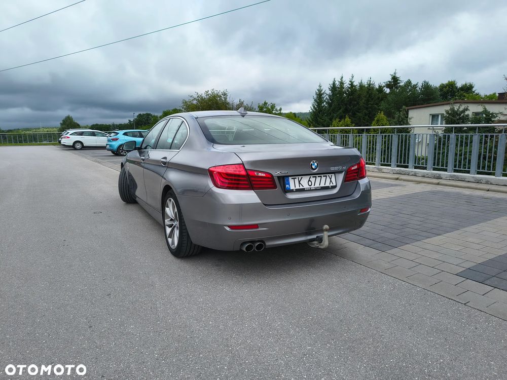 BMW Seria 5 520d xDrive - 3