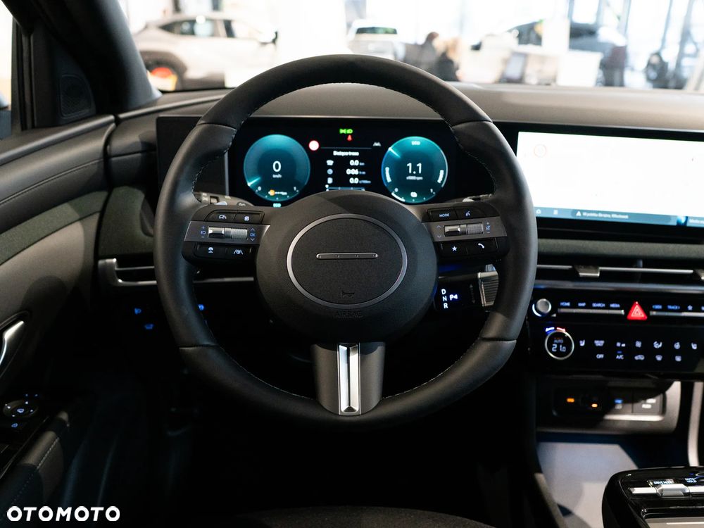 Hyundai Tucson 1.6 T-GDi HEV Executive 2WD - 27