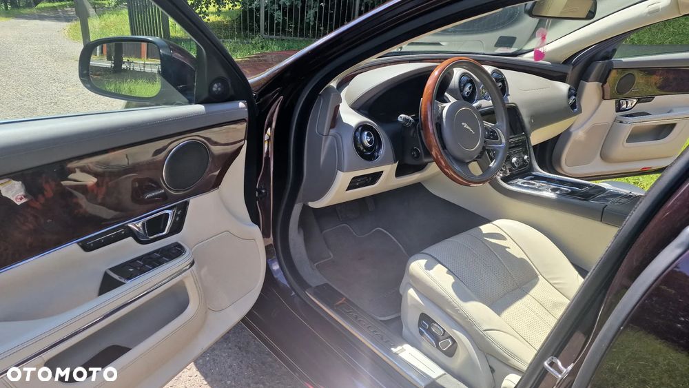 Jaguar XJ 3.0 V6 Kompressor AWD Portfolio - 23