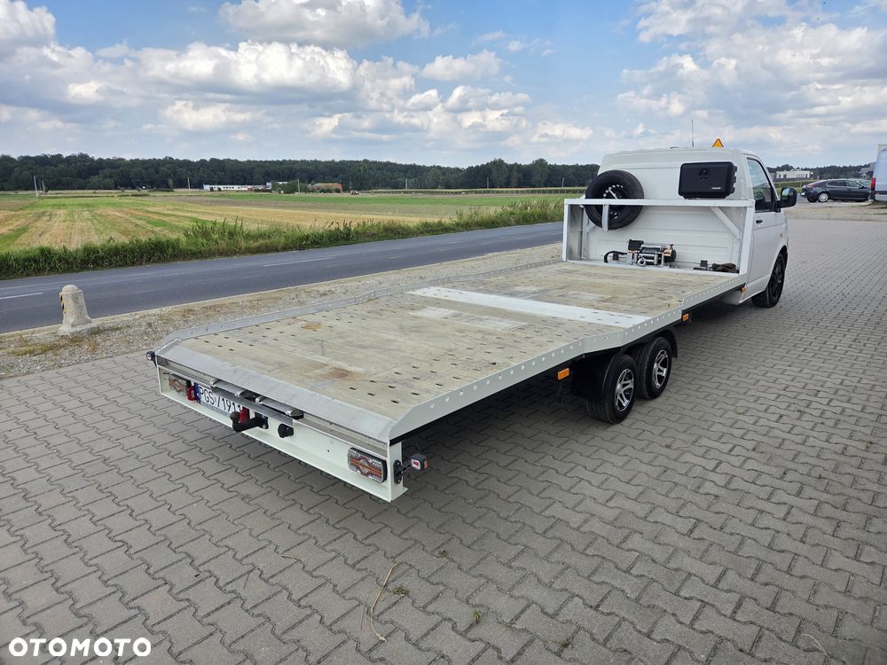 Volkswagen Transporter - 4