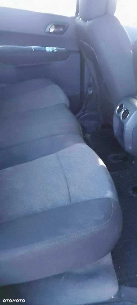 Peugeot 3008 1.6 HDi Premium - 9