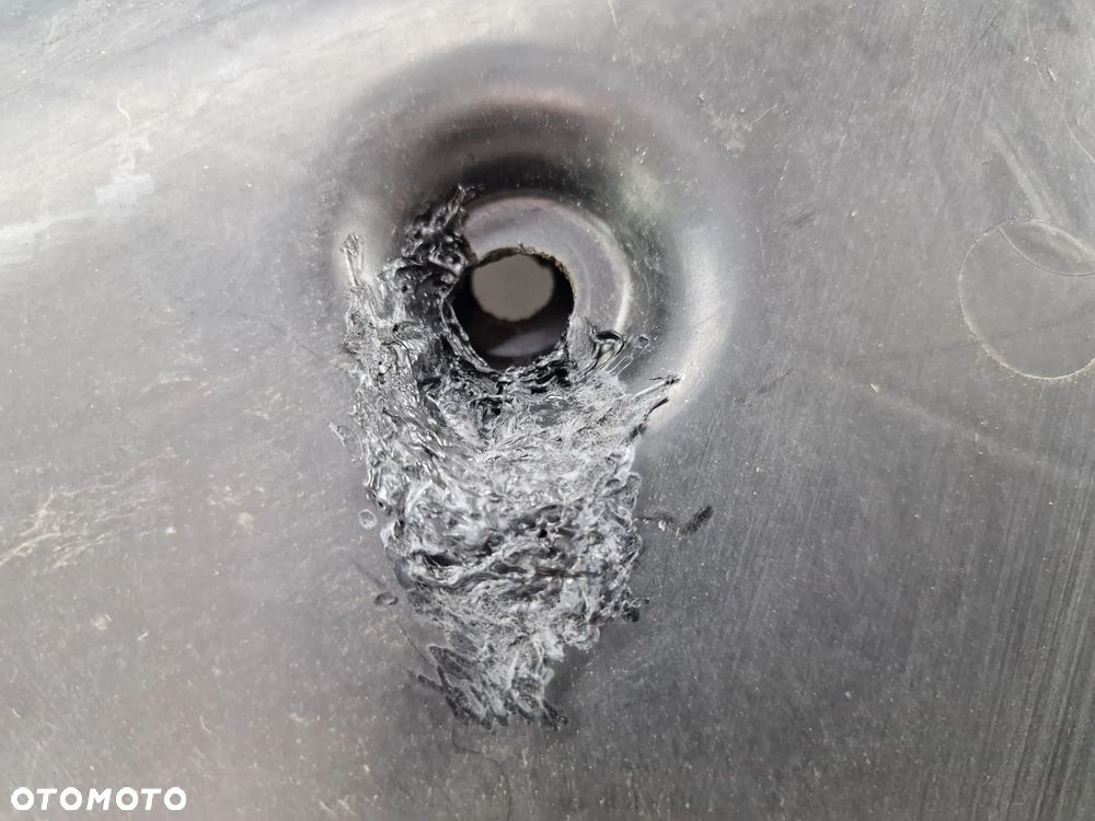 VW POLO VI 2G0 , VW T-CROSS / SKODA SCALA , KAMIQ / SEA IBIZA V , ARONA 17- PŁYTA / OSŁONA POD SILNIK , NR 2Q0825236G / 2Q0825236H , NR AUKCJI NSŁ372 - 15