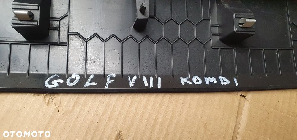 Tapicerka osłona klapy bagażnika górna VW Golf VIII 8 Kombi 5H9867707 - 6