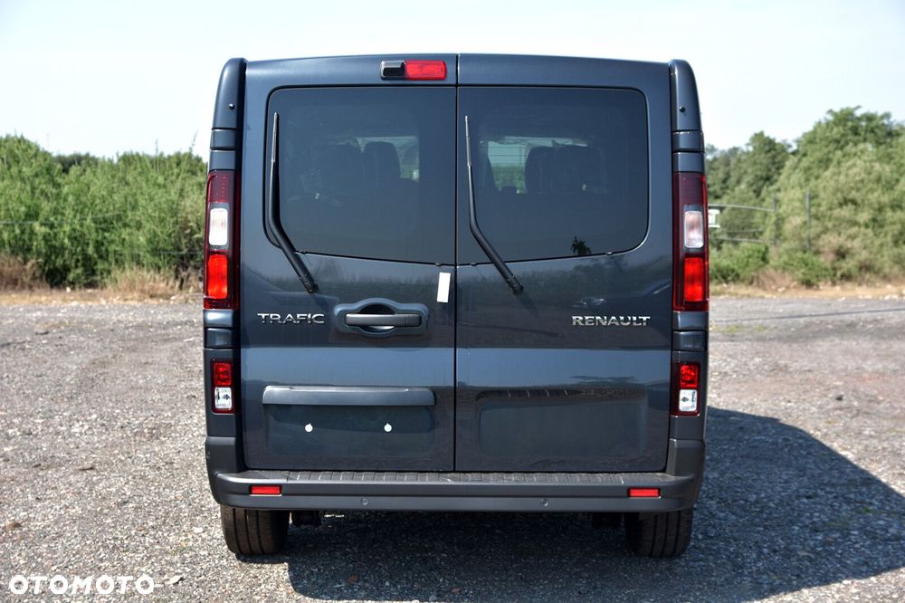 Renault Trafic - 8