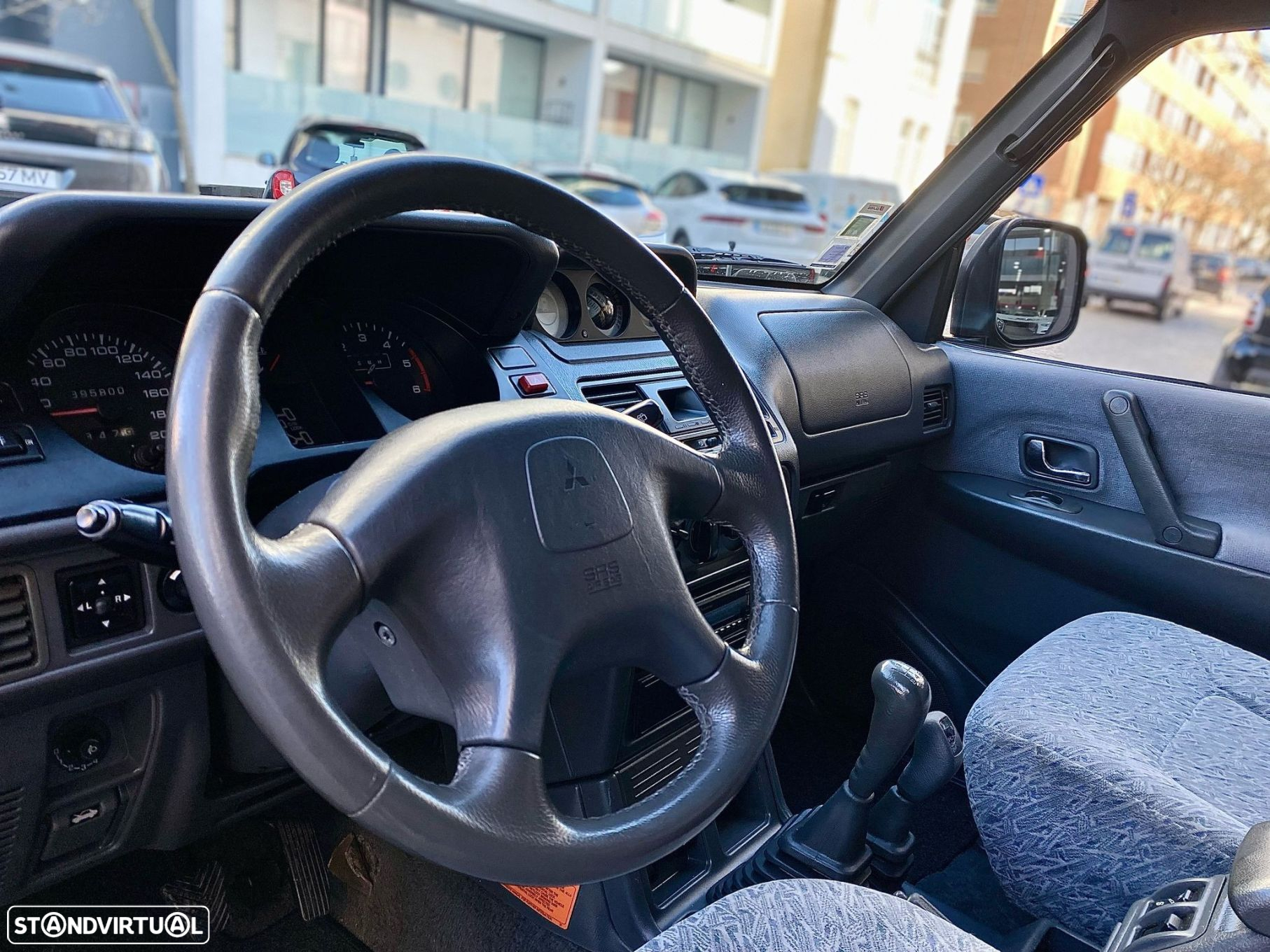 Mitsubishi Pajero 2.8 TD GLS - 19