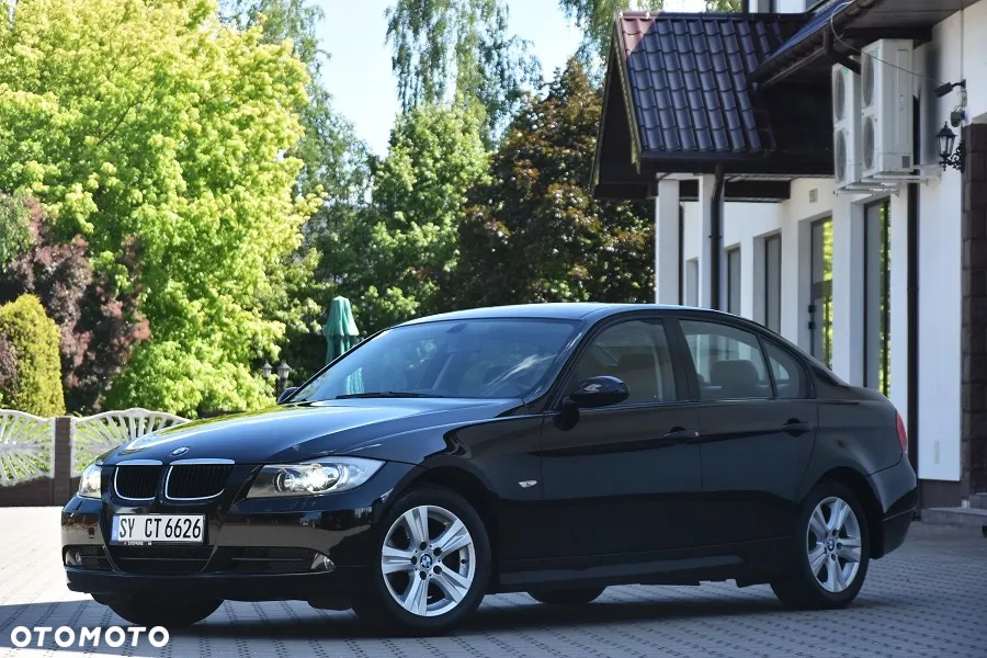 BMW Seria 3 320i - 7