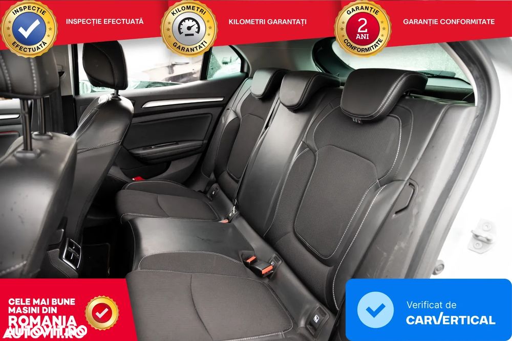 Renault Megane TCE 140 EDC Techno - 24