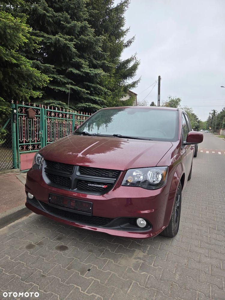 Dodge Grand Caravan 3.6 R/T - 4