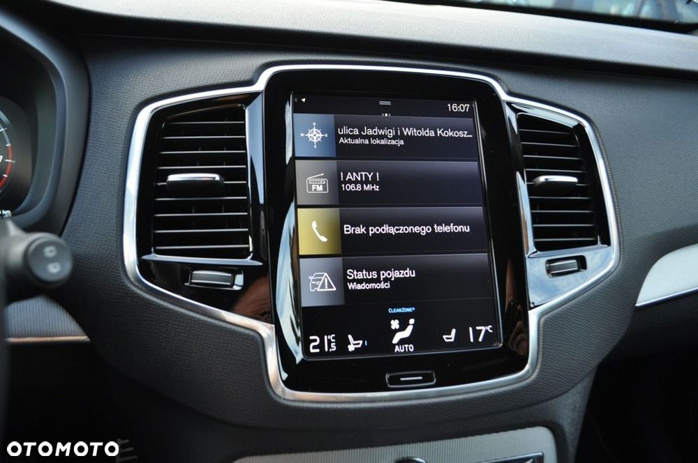 Volvo XC 90 T5 AWD R-Design - 28