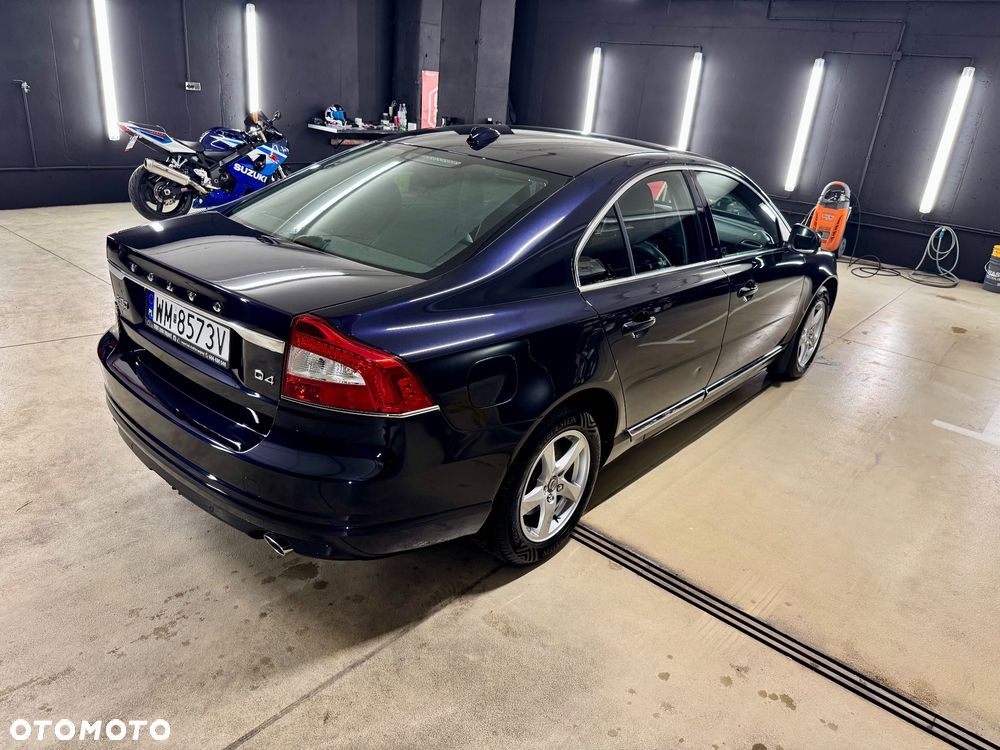 Volvo S80 - 11