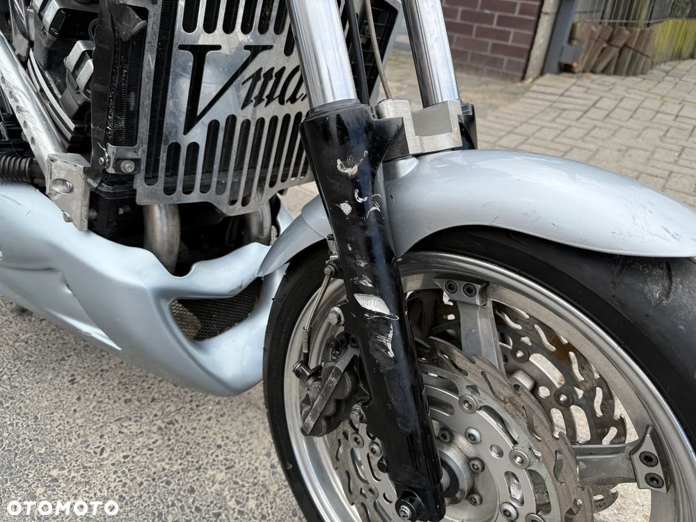 Yamaha V-MAX - 29