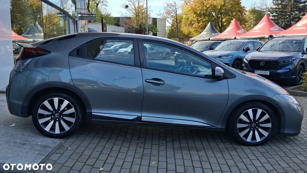 Honda Civic 1.8 Elegance (ADAS / Connect+) - 6