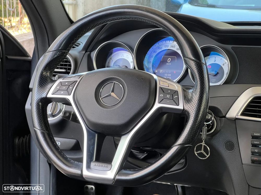 Mercedes-Benz C 220 - 11