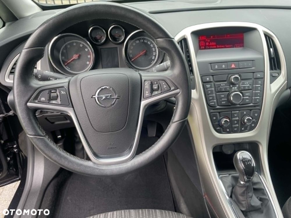 Opel Astra 1.4 Turbo - 24