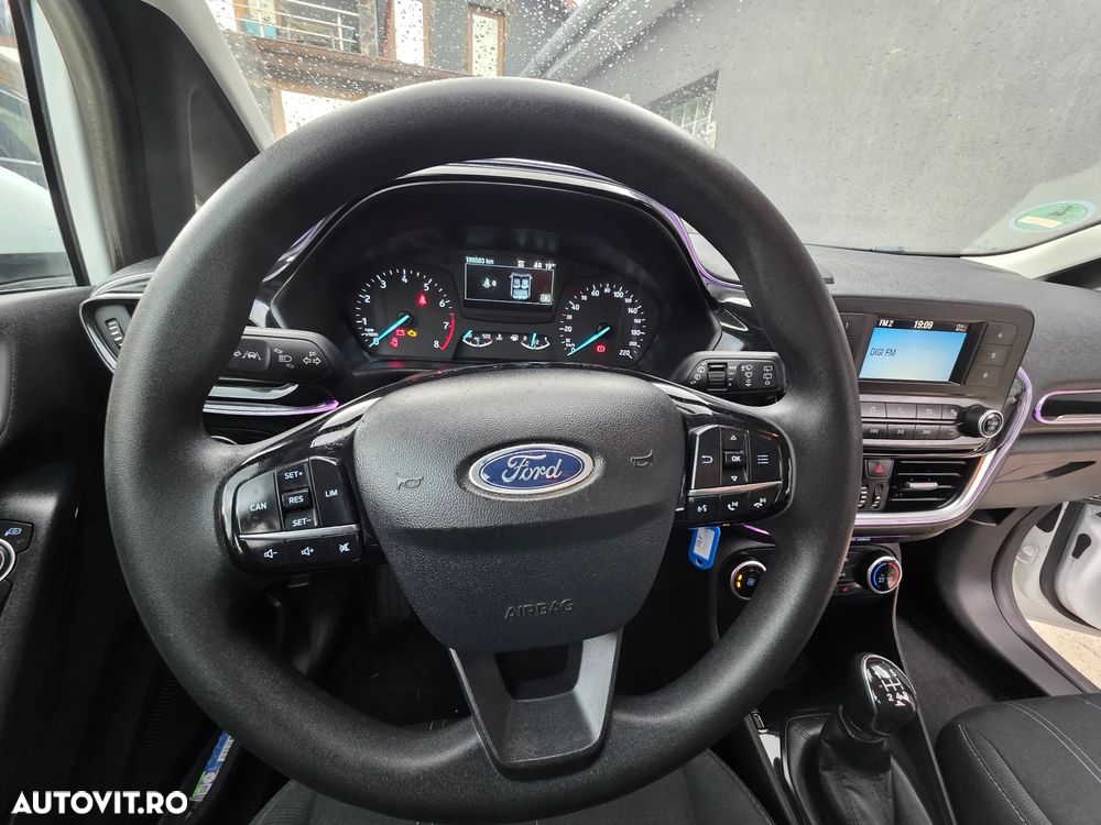 Ford Fiesta - 3