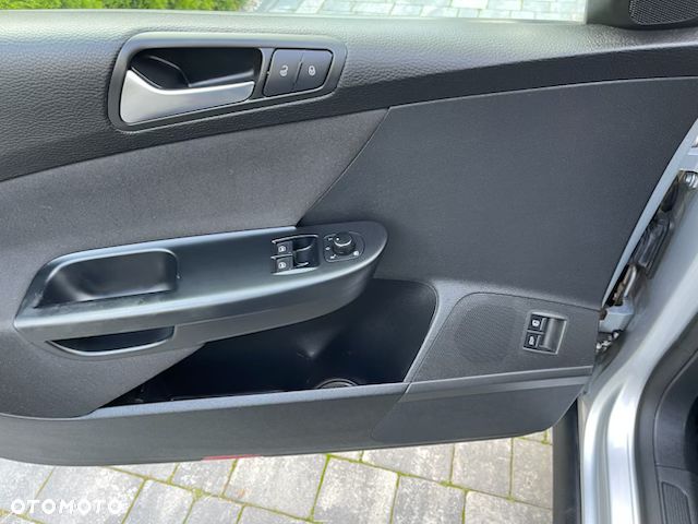 Volkswagen Passat Variant - 17