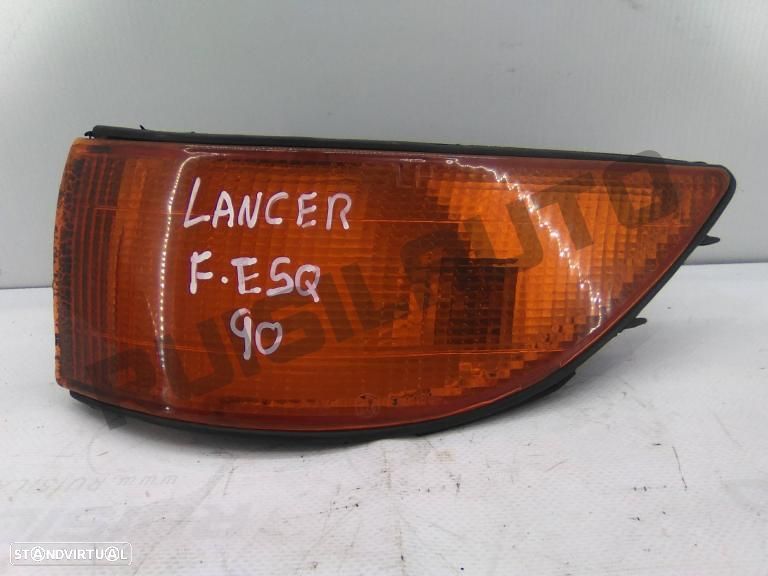 Farolim Pisca Frente Esquerdo  Mitsubishi Lancer Iii [1982_1984 - 1